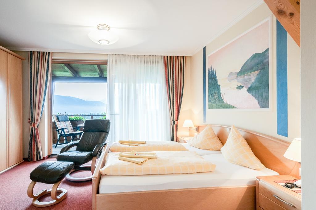 Hotel Landhof Simeter Gmbh Spittal an der Drau Habitación foto